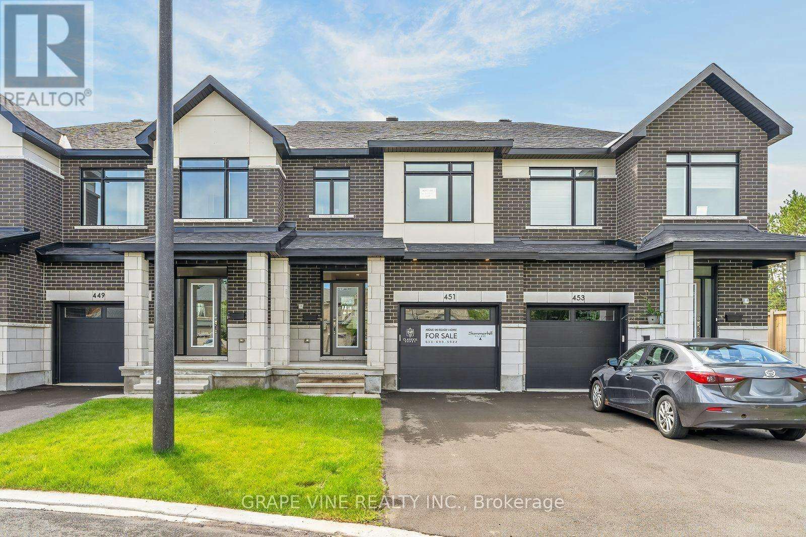 451 Haresfield Court, Ottawa, ON, K4M 0B6