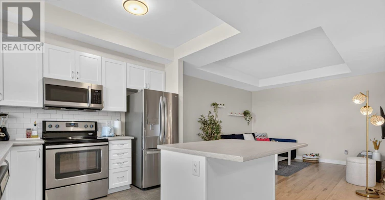 108 Sweetwater Lane, Ottawa, ON, K2T 0L1 - 7
