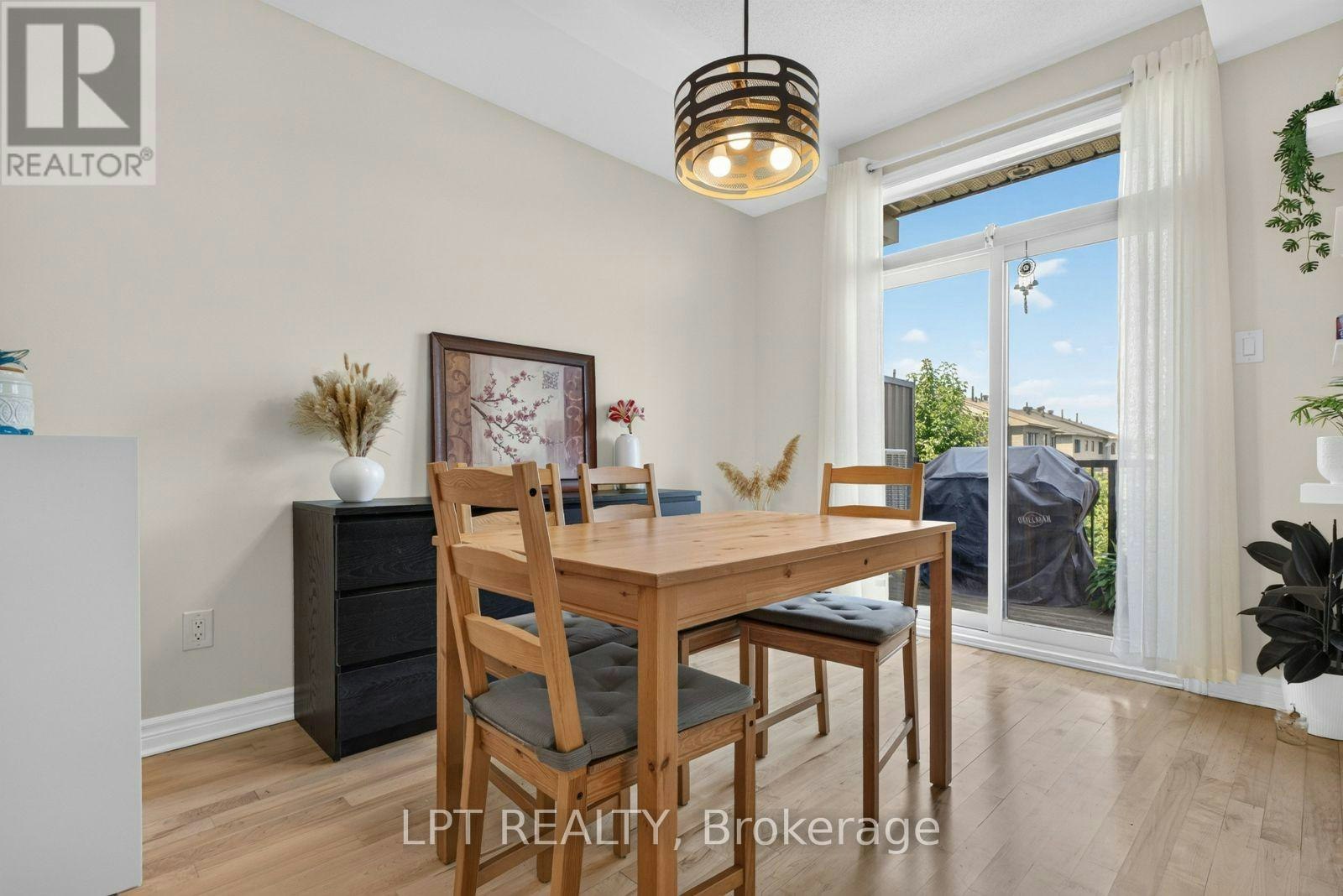 108 Sweetwater Lane, Ottawa, ON, K2T 0L1 - 14