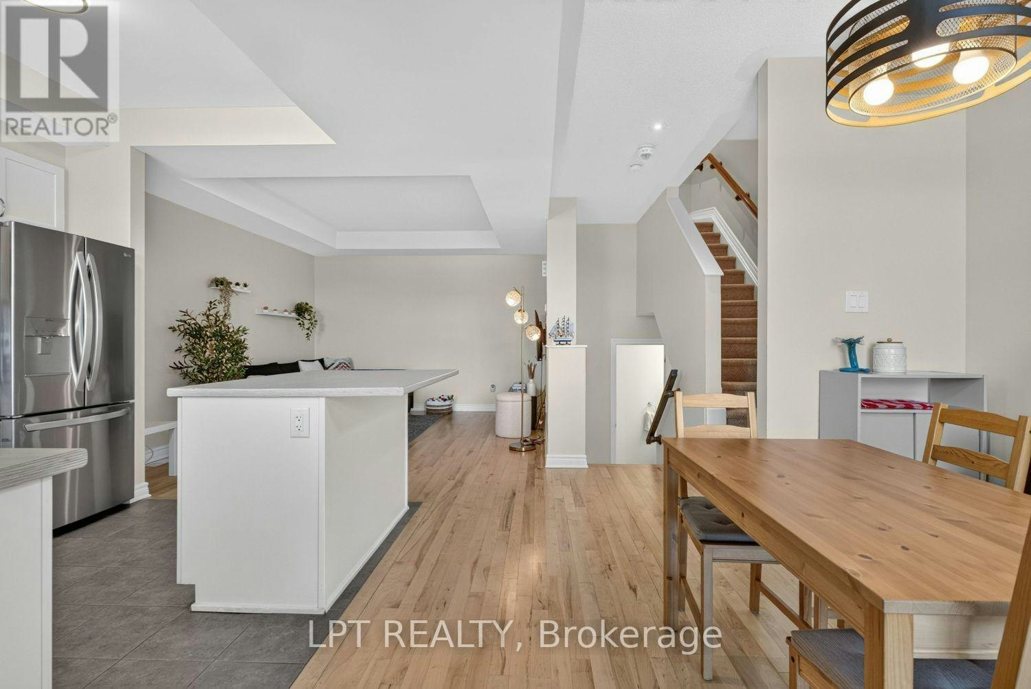 108 Sweetwater Lane, Ottawa, ON, K2T 0L1 - 6
