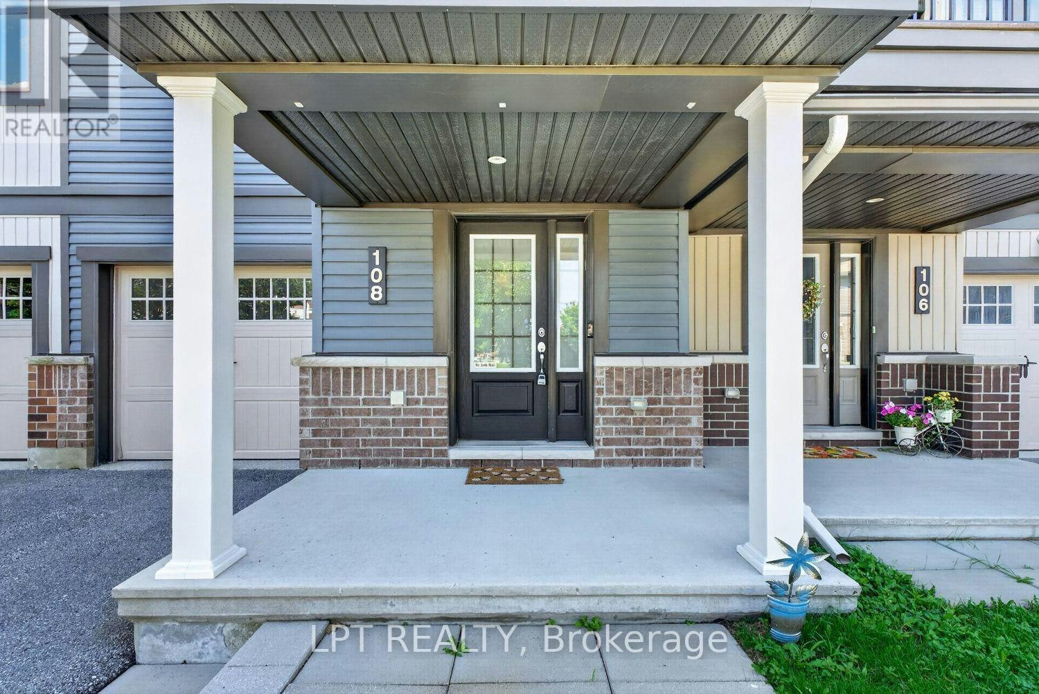 108 Sweetwater Lane, Ottawa, ON, K2T 0L1 - 4
