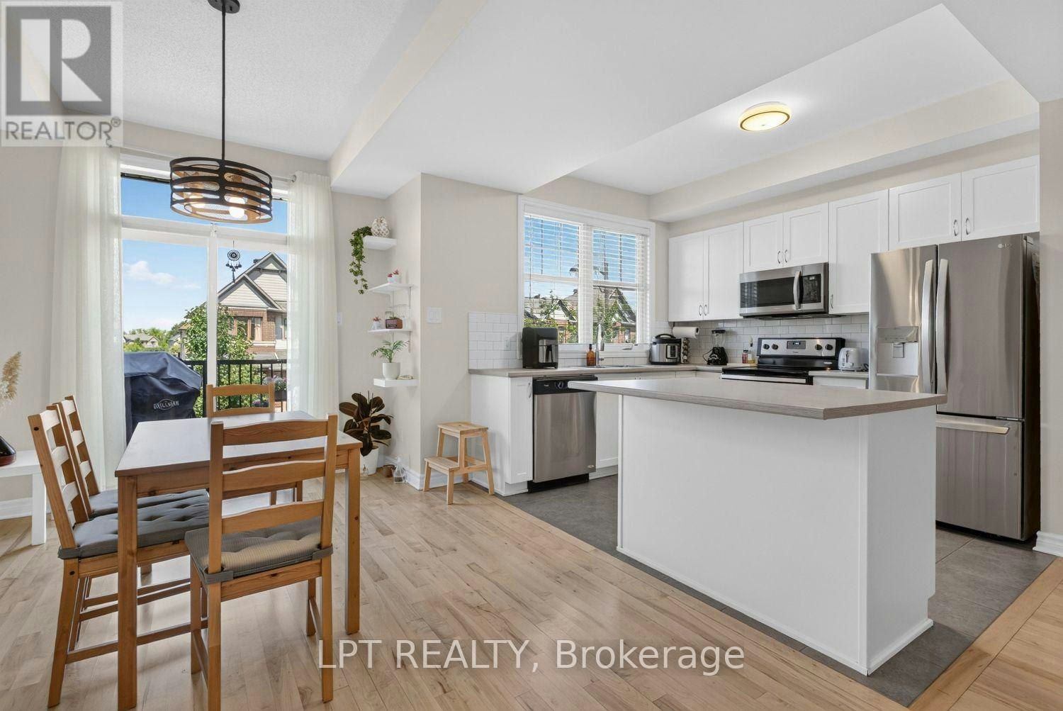 108 Sweetwater Lane, Ottawa, ON, K2T 0L1 - 12