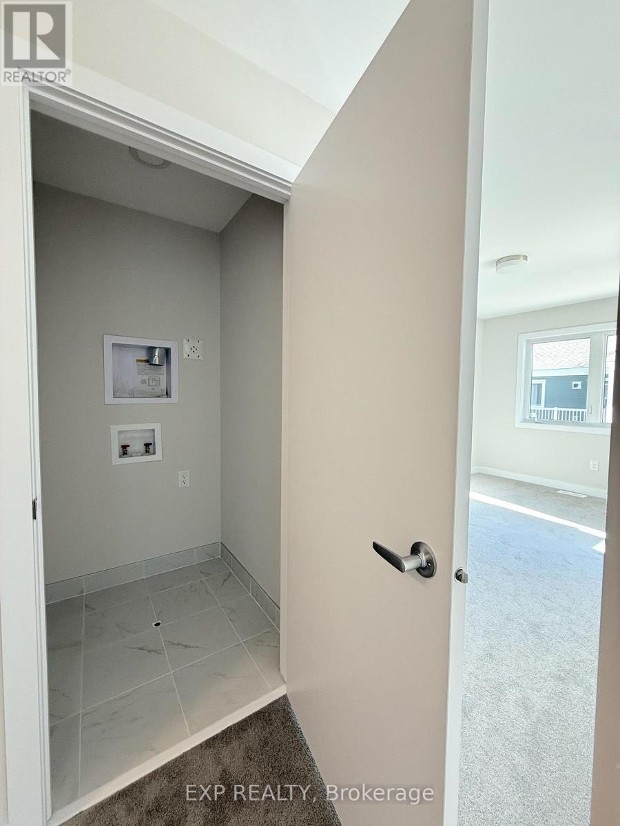538 Oldenburg Avenue, Ottawa, ON, K0A 2Z0 - 12