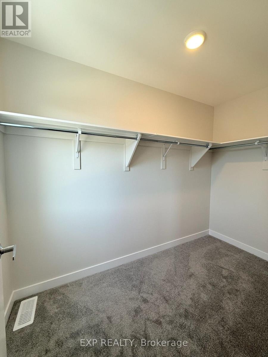 538 Oldenburg Avenue, Ottawa, ON, K0A 2Z0 - 13
