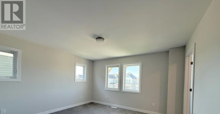 538 Oldenburg Avenue, Ottawa, ON, K0A 2Z0 - 4
