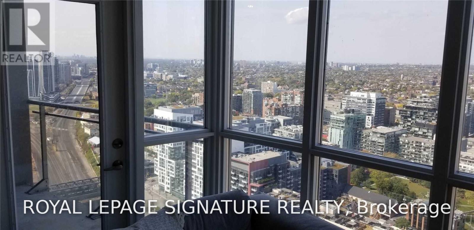 4315-21 Iceboat Terrace, Toronto, ON, M5V 4A9 - 11