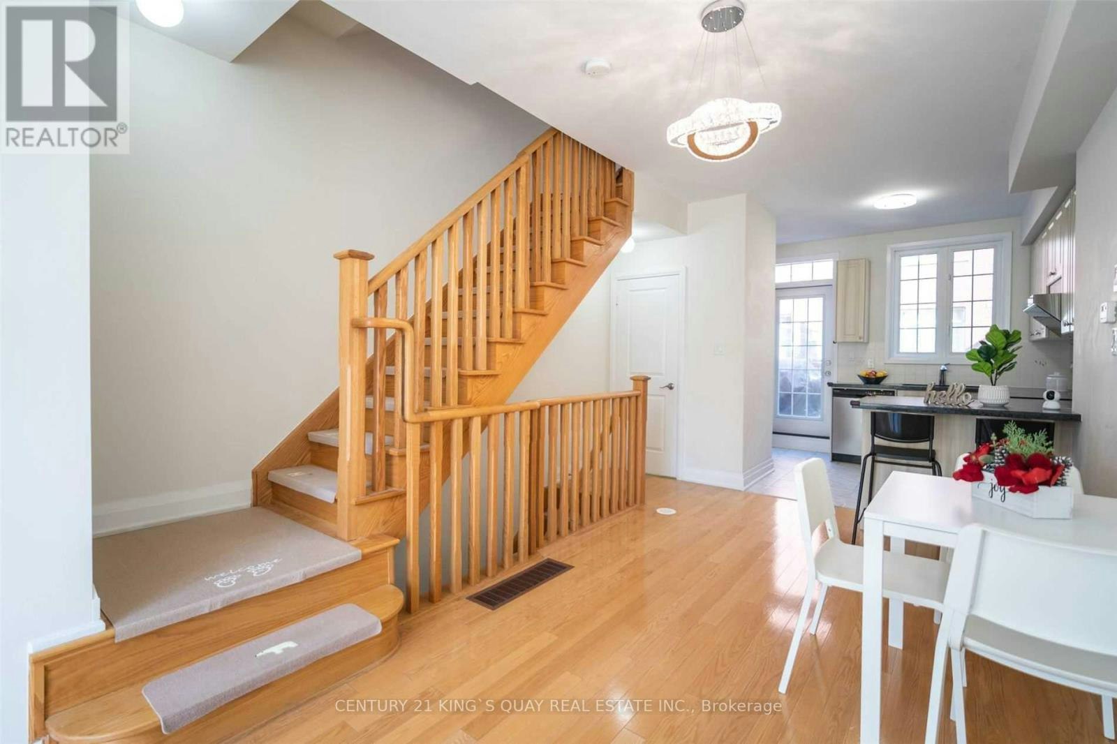 55 River Street, Toronto, ON, M5A 0G5 - 5