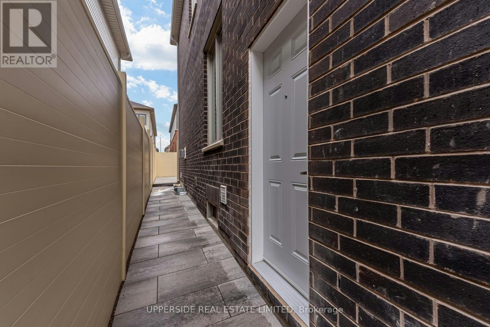 LOWER-73 Gemini Drive, Barrie, ON, L9J 0P8 - 2