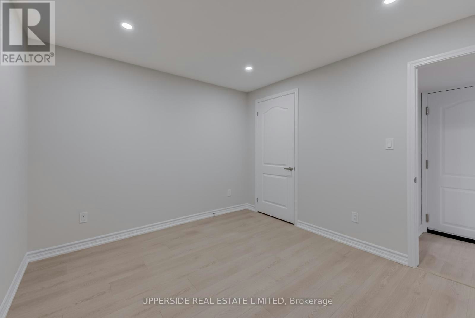 LOWER-73 Gemini Drive, Barrie, ON, L9J 0P8 - 11
