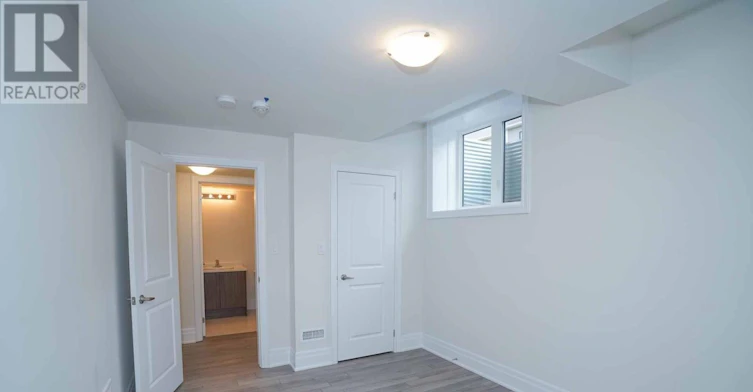 LOWER-31 Prudhoe Terrace, Barrie, ON, L9J 0W2 - 14