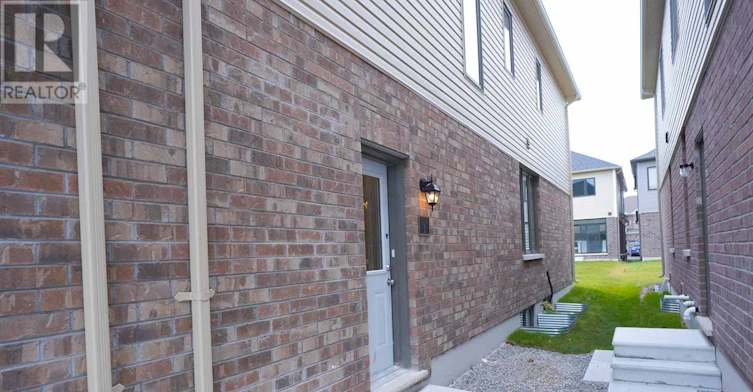 LOWER-31 Prudhoe Terrace, Barrie, ON, L9J 0W2 - 4