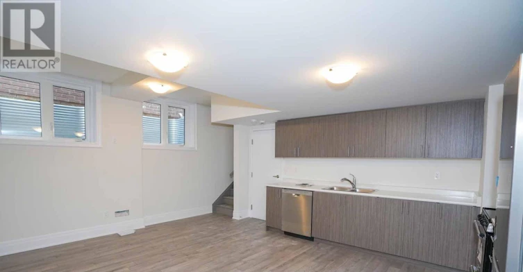 LOWER-31 Prudhoe Terrace, Barrie, ON, L9J 0W2 - 11