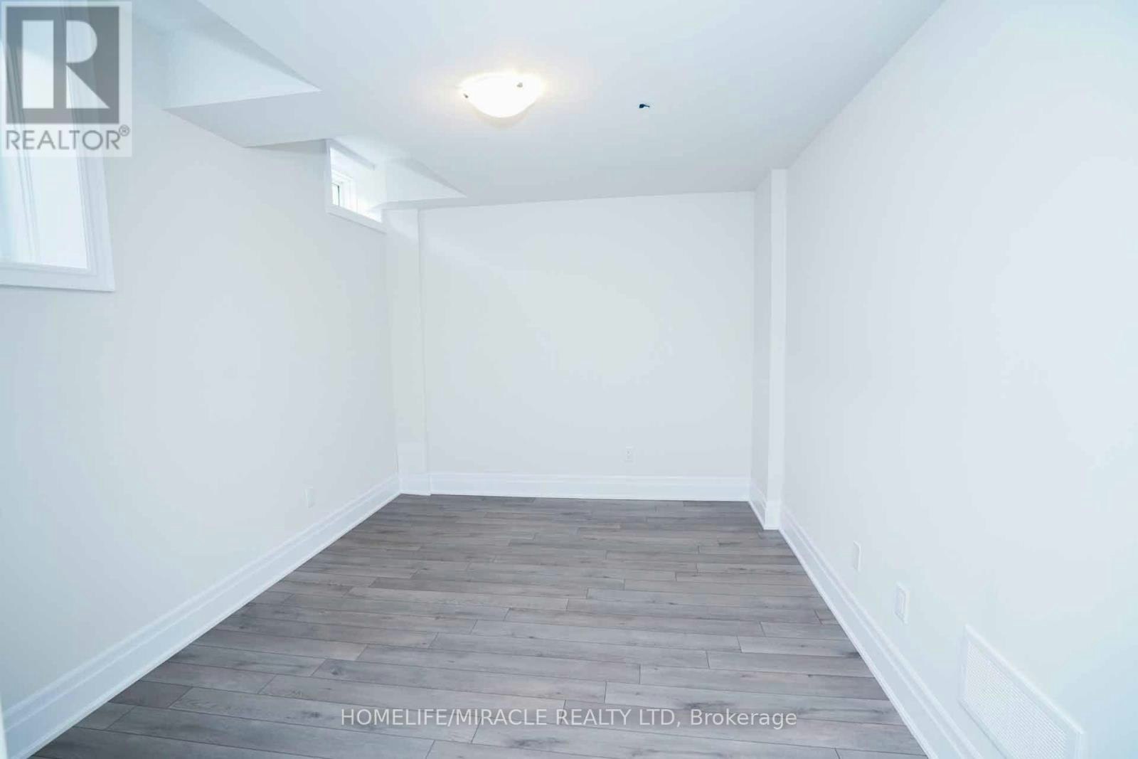 LOWER-31 Prudhoe Terrace, Barrie, ON, L9J 0W2 - 12