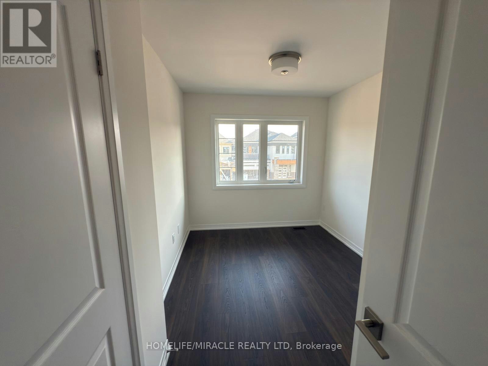 82 Mckernan Avenue, Brantford, ON, N3V 0C1 - 24