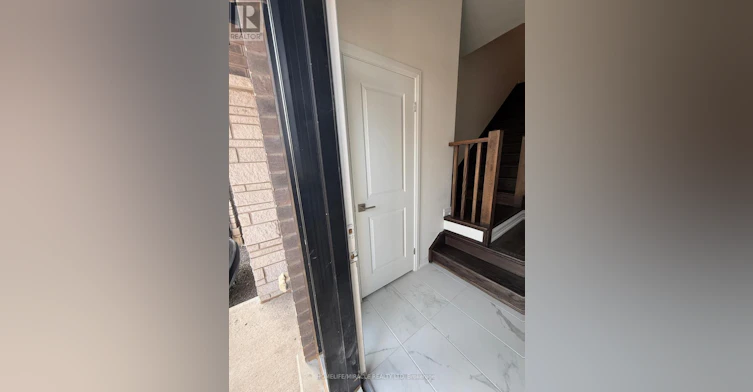82 Mckernan Avenue, Brantford, ON, N3V 0C1 - 10