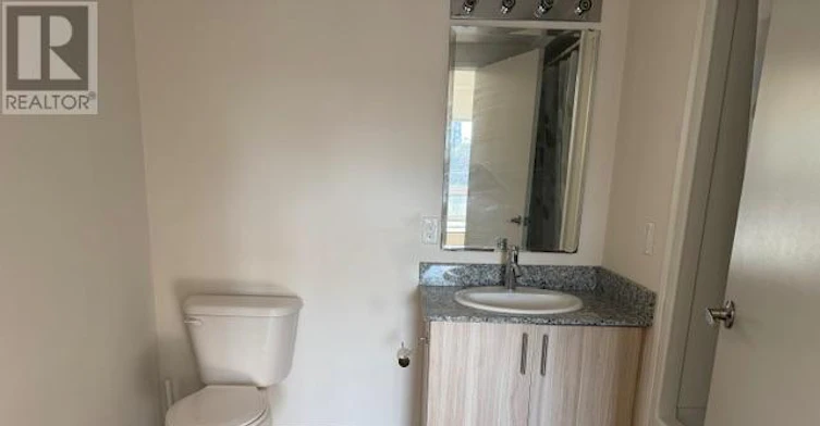 F412-275 Larch Street, Waterloo, ON, N2L 3R2 - 13
