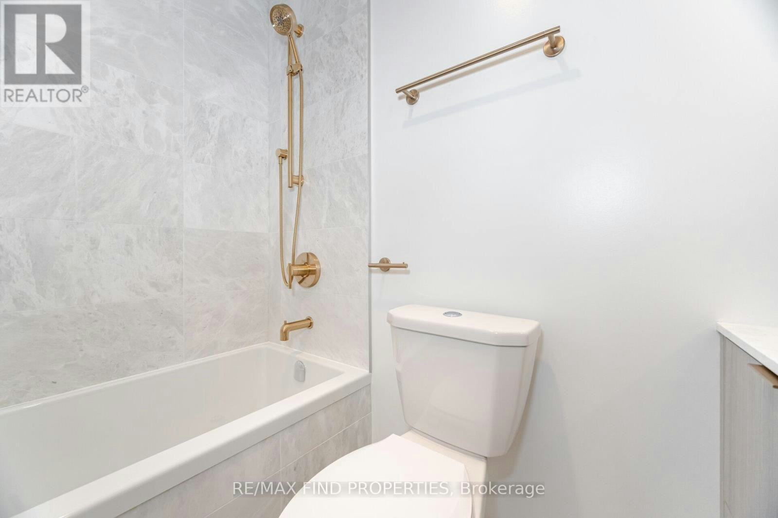 910-6 Greenbriar Road, Toronto, ON, M2K 0H6 - 26