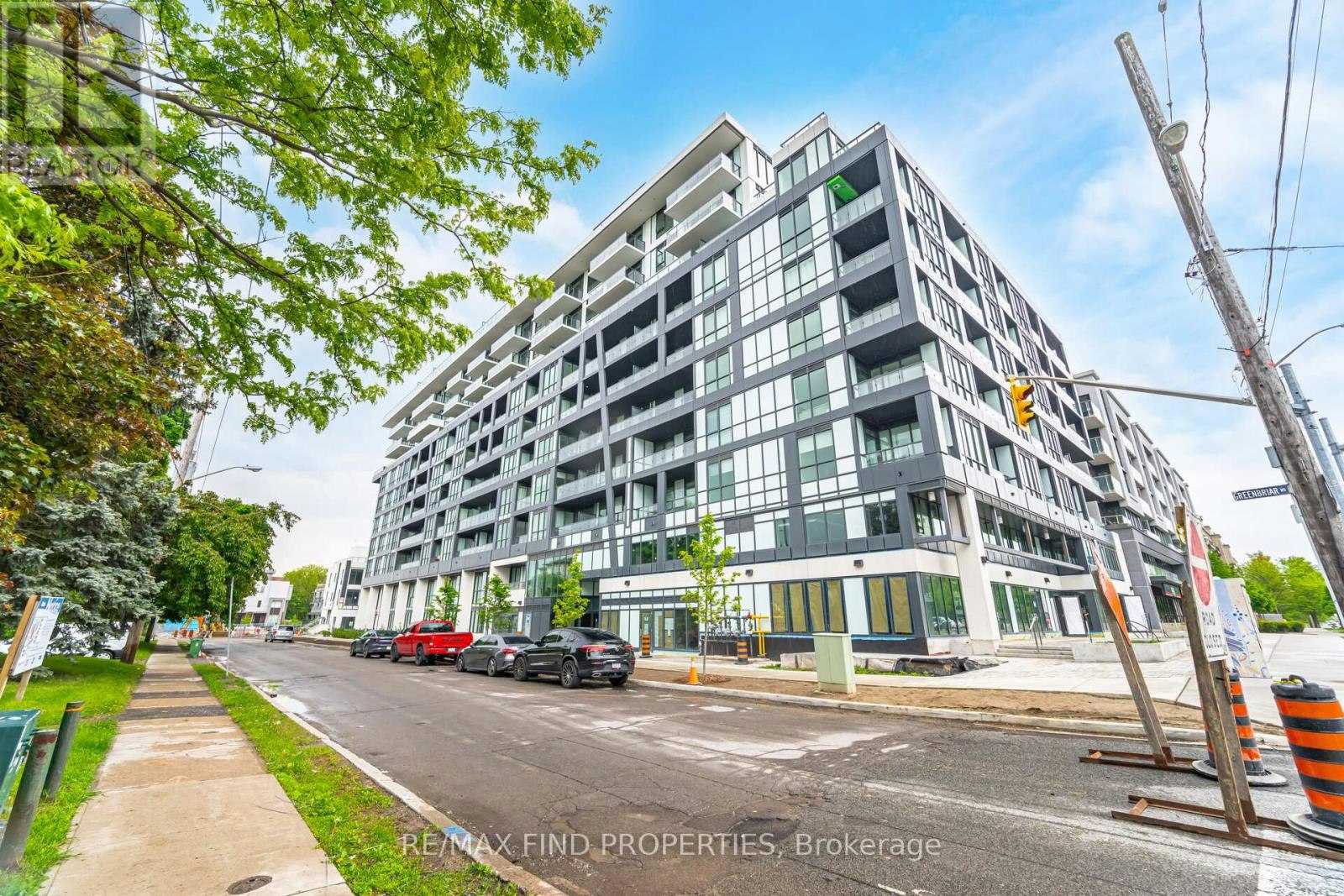 910-6 Greenbriar Road, Toronto, ON, M2K 0H6