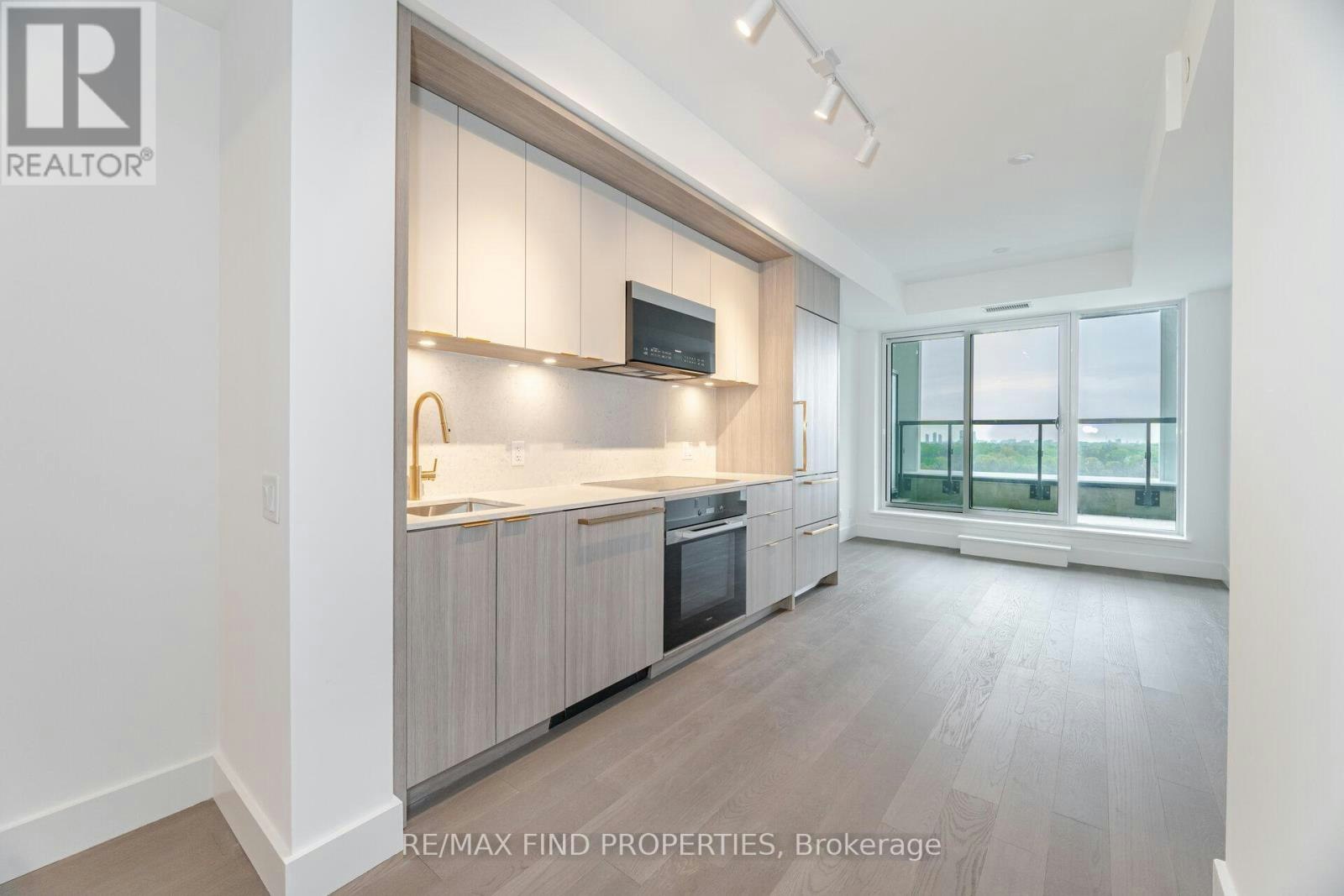 910-6 Greenbriar Road, Toronto, ON, M2K 0H6 - 12