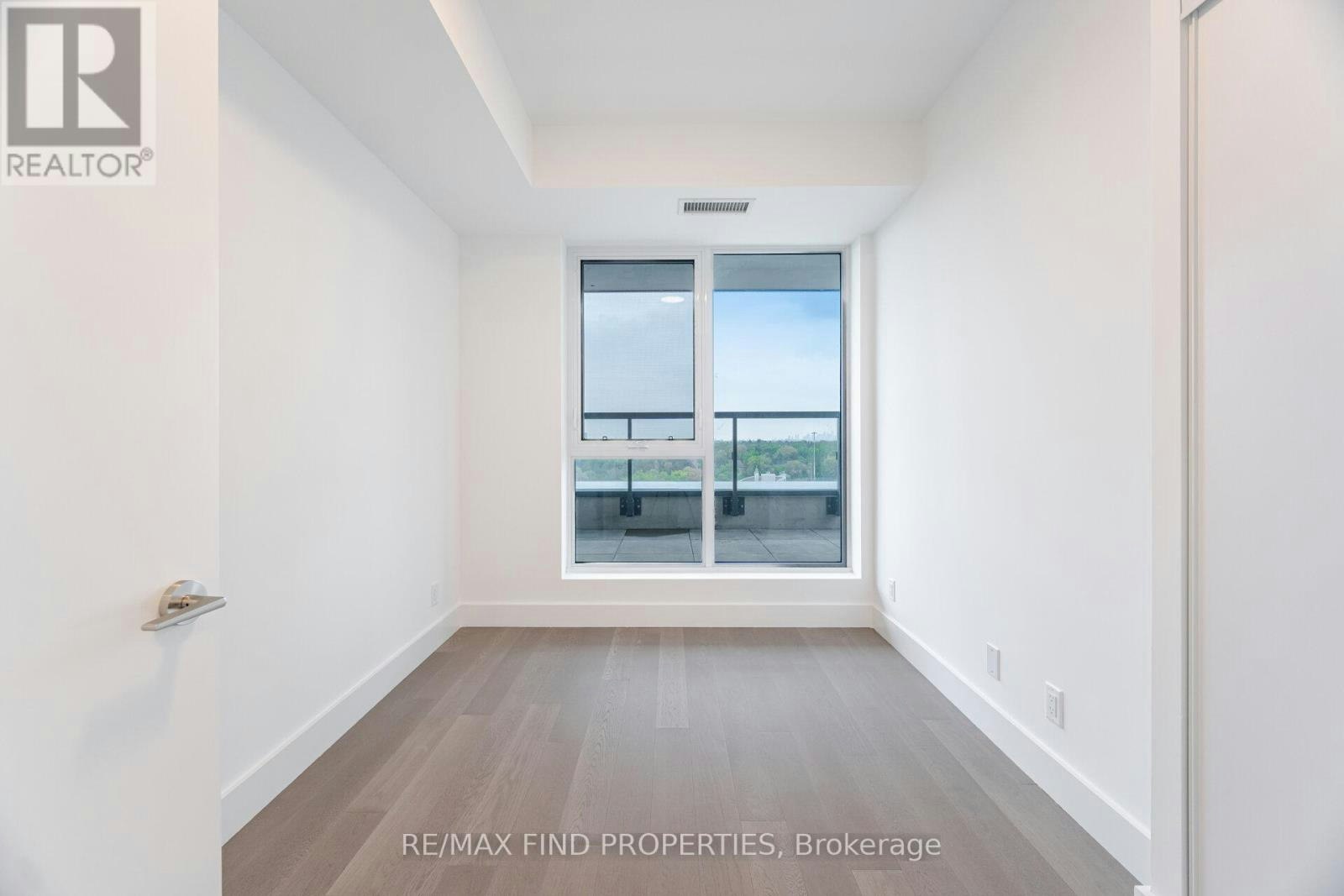 910-6 Greenbriar Road, Toronto, ON, M2K 0H6 - 28