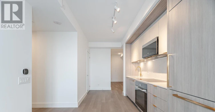 910-6 Greenbriar Road, Toronto, ON, M2K 0H6 - 10