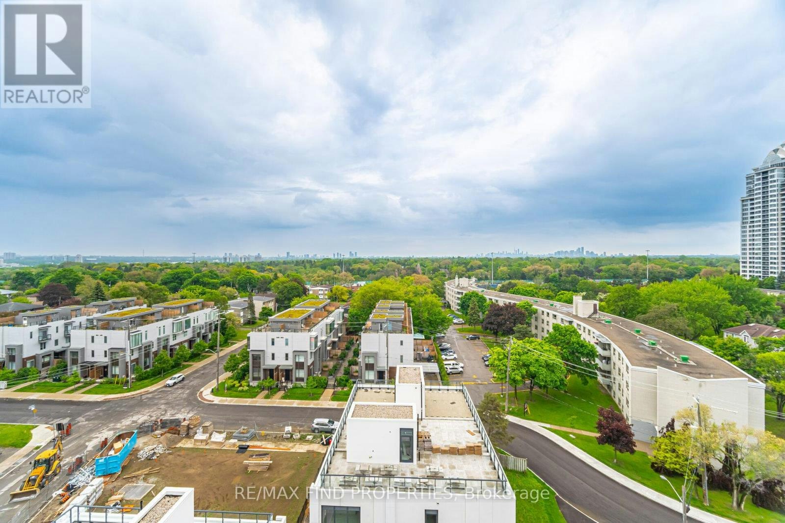 910-6 Greenbriar Road, Toronto, ON, M2K 0H6 - 38