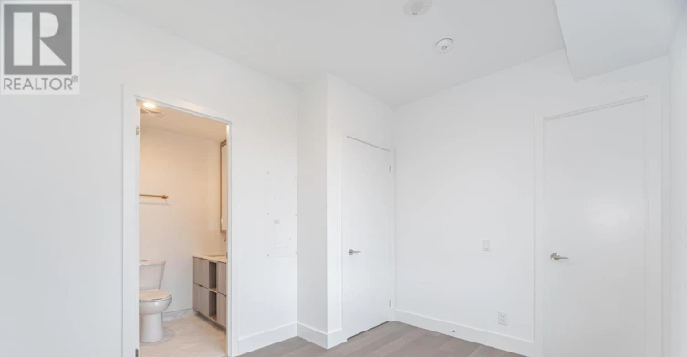 910-6 Greenbriar Road, Toronto, ON, M2K 0H6 - 24