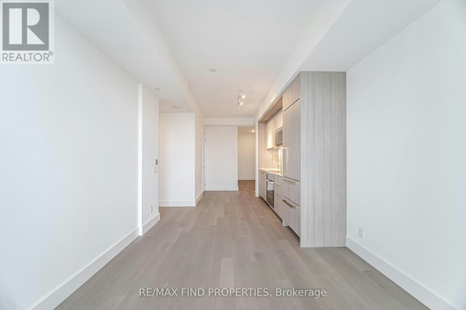 910-6 Greenbriar Road, Toronto, ON, M2K 0H6 - 19