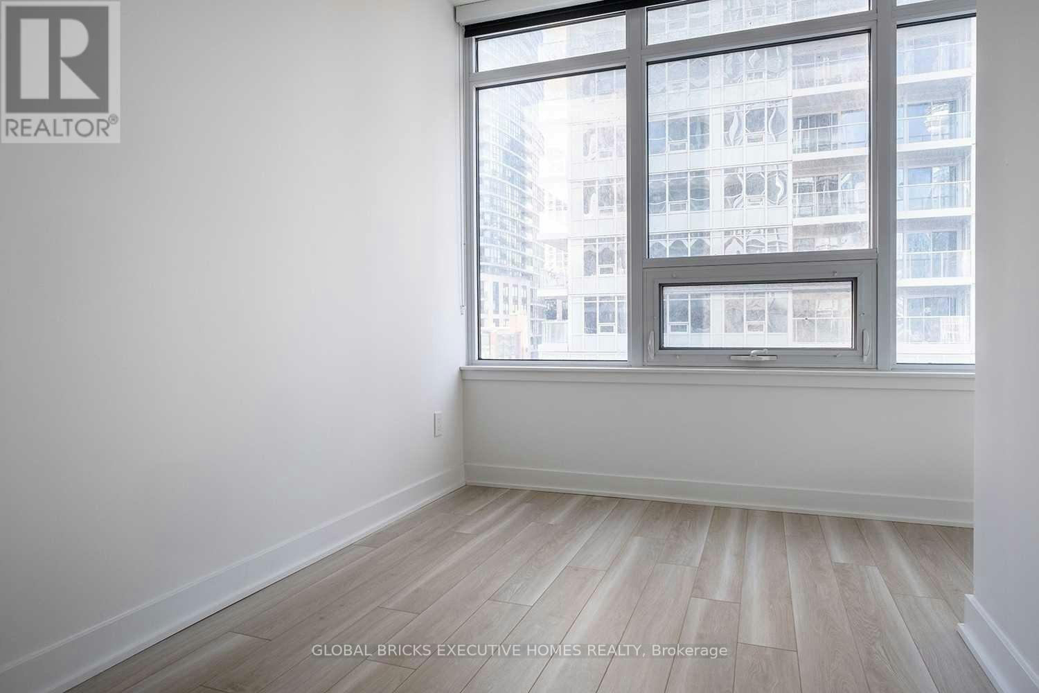 2206-17 Bathurst Street, Toronto, ON, M5V 0N1 - 8