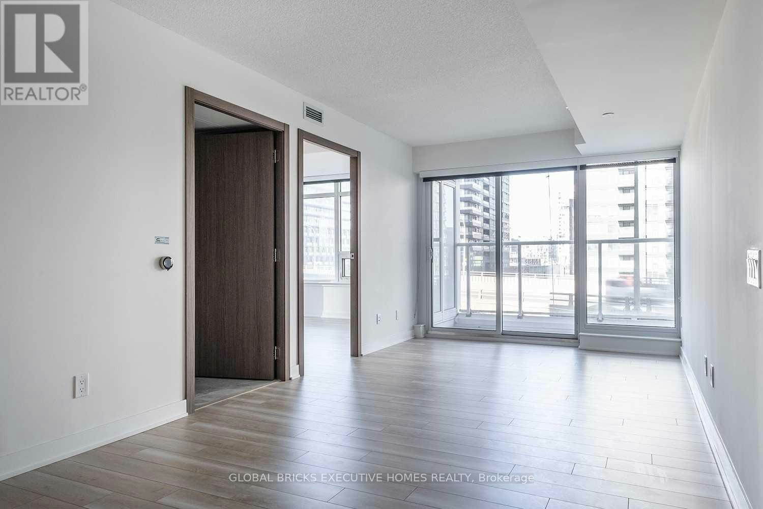 2206-17 Bathurst Street, Toronto, ON, M5V 0N1 - 13