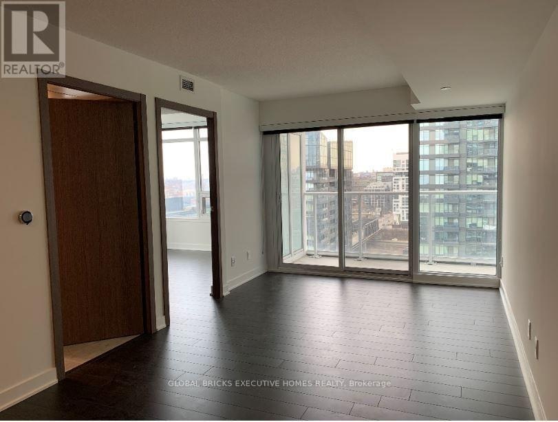 2206-17 Bathurst Street, Toronto, ON, M5V 0N1 - 9