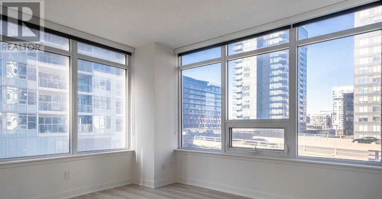 2206-17 Bathurst Street, Toronto, ON, M5V 0N1 - 14