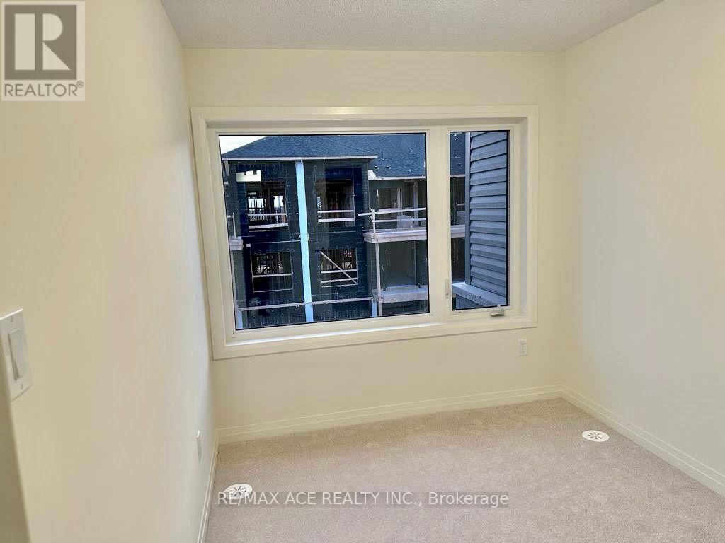 25 Emmas Way, Whitby, ON, L1R 3K4 - 11
