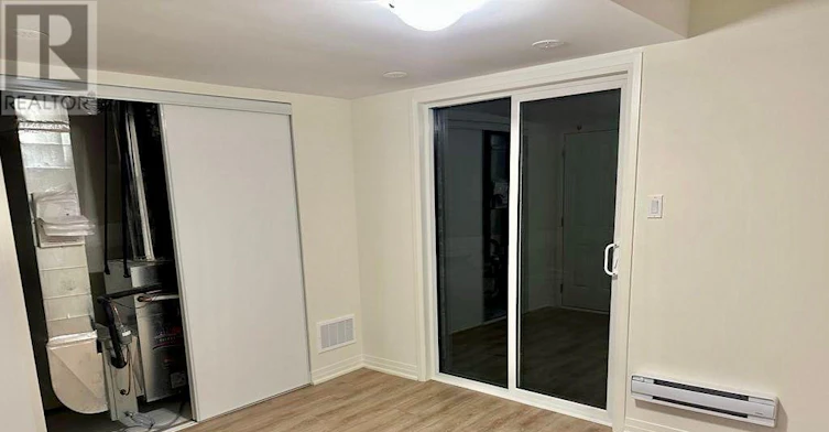 25 Emmas Way, Whitby, ON, L1R 3K4 - 9