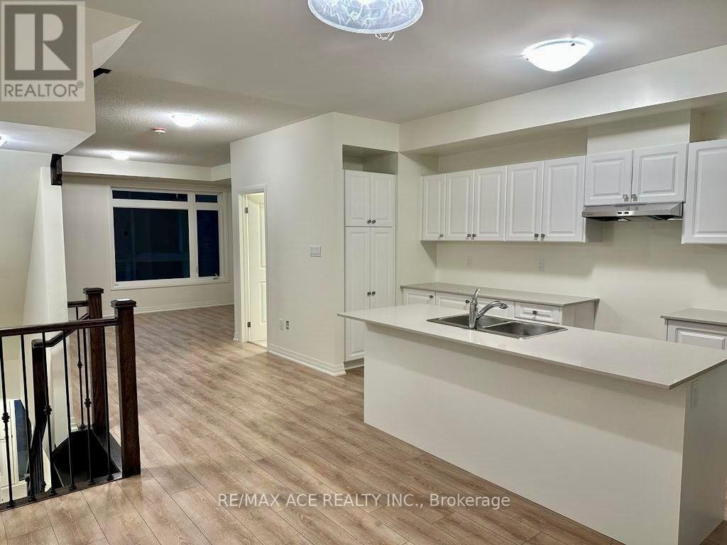 25 Emmas Way, Whitby, ON, L1R 3K4 - 5