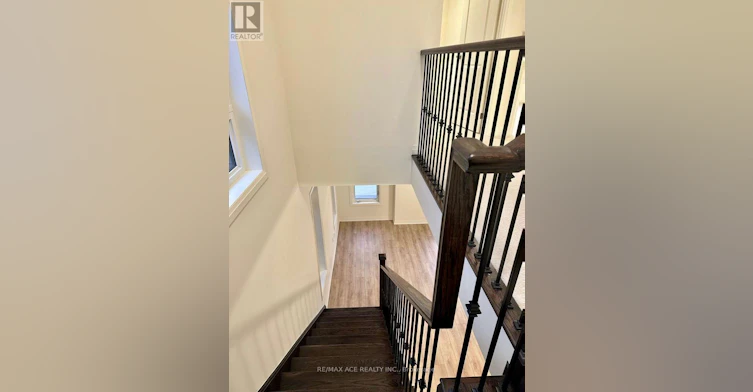 25 Emmas Way, Whitby, ON, L1R 3K4 - 21