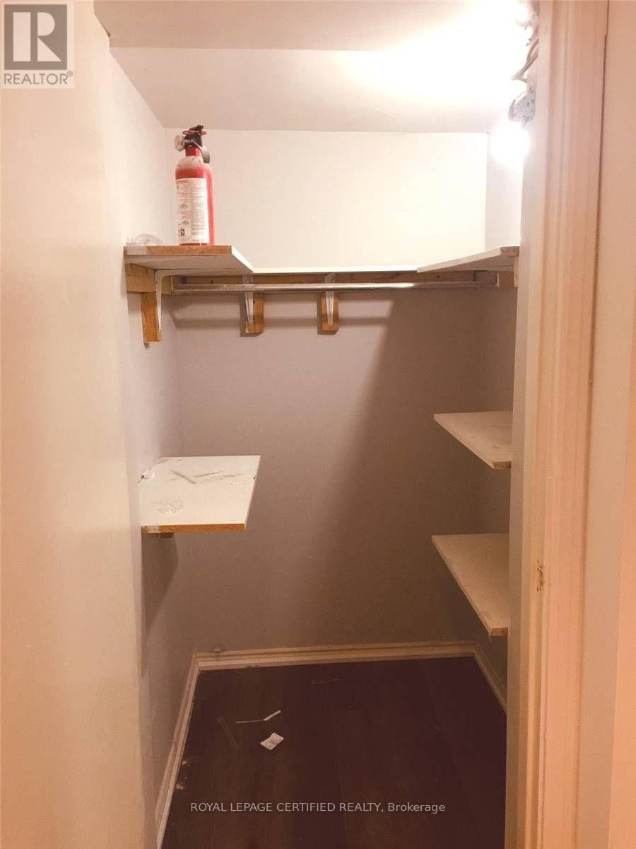 BASEMENT-2528 Symington Court, Mississauga, ON, L5N 4L4 - 8