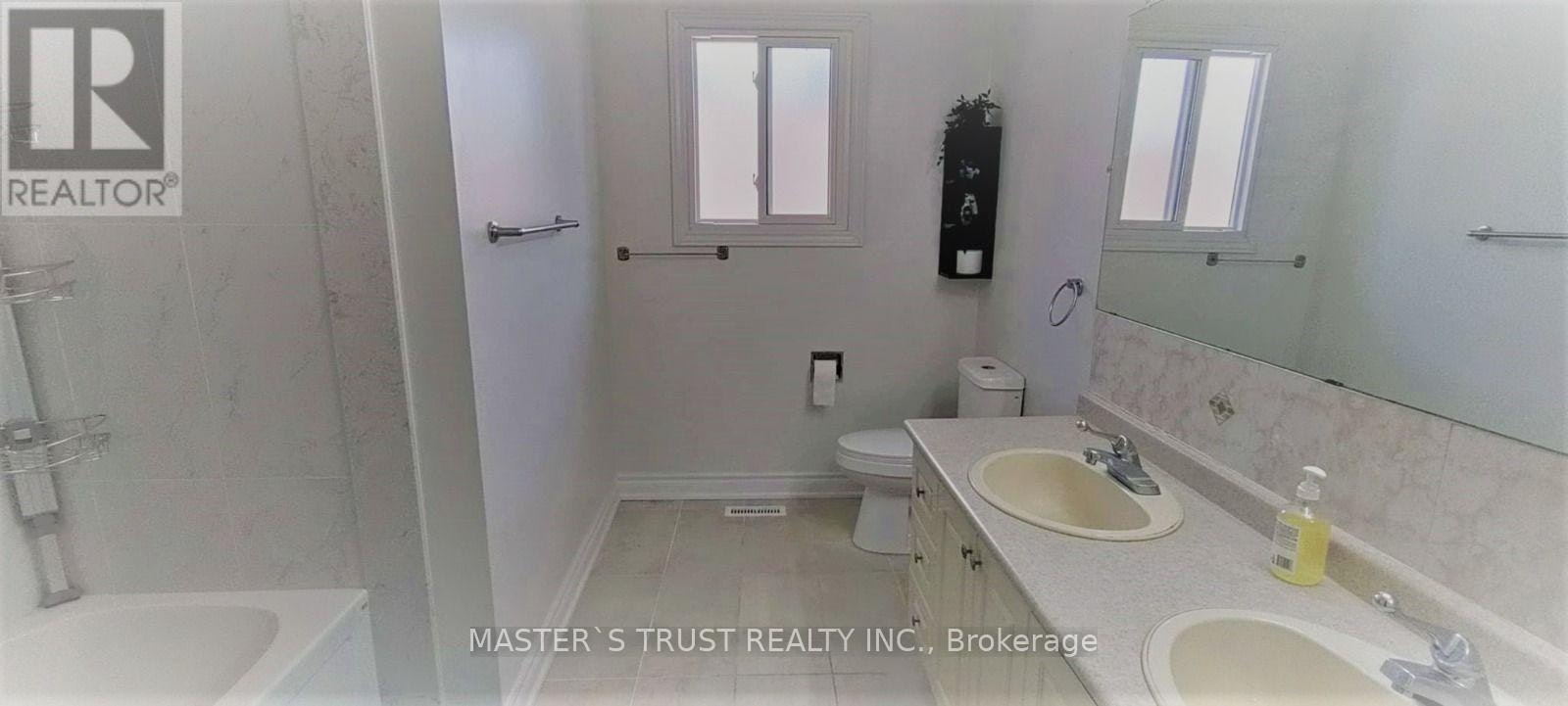 RM 2-95 Orsett Street, Oakville, ON, L6H 2P1 - 3