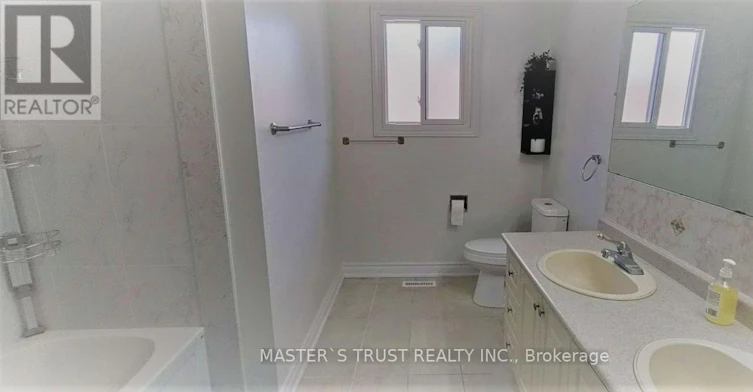 RM 2-95 Orsett Street, Oakville, ON, L6H 2P1 - 3