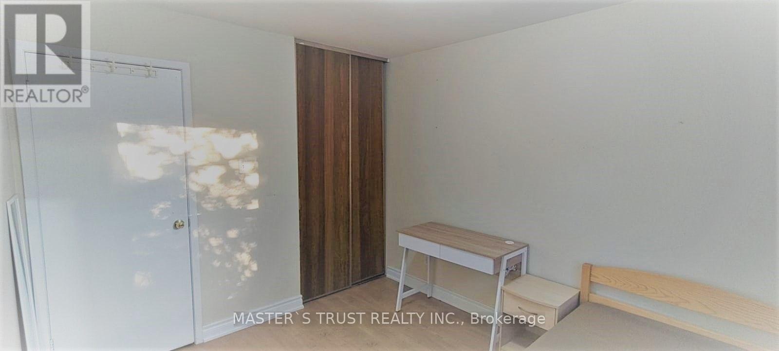 RM 2-95 Orsett Street, Oakville, ON, L6H 2P1 - 2