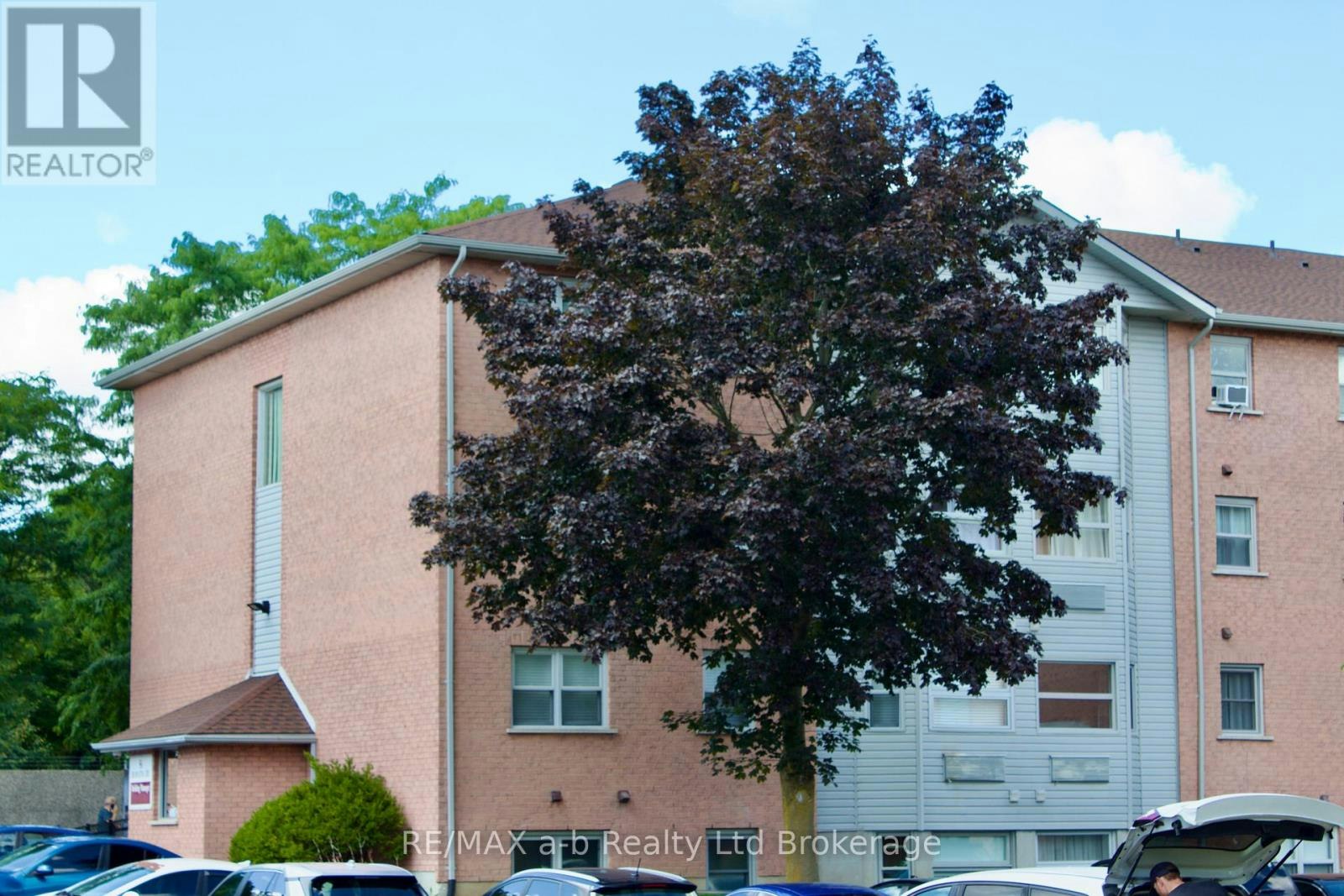 46-56 Hiawatha Road, Woodstock, ON, N4T 1P2