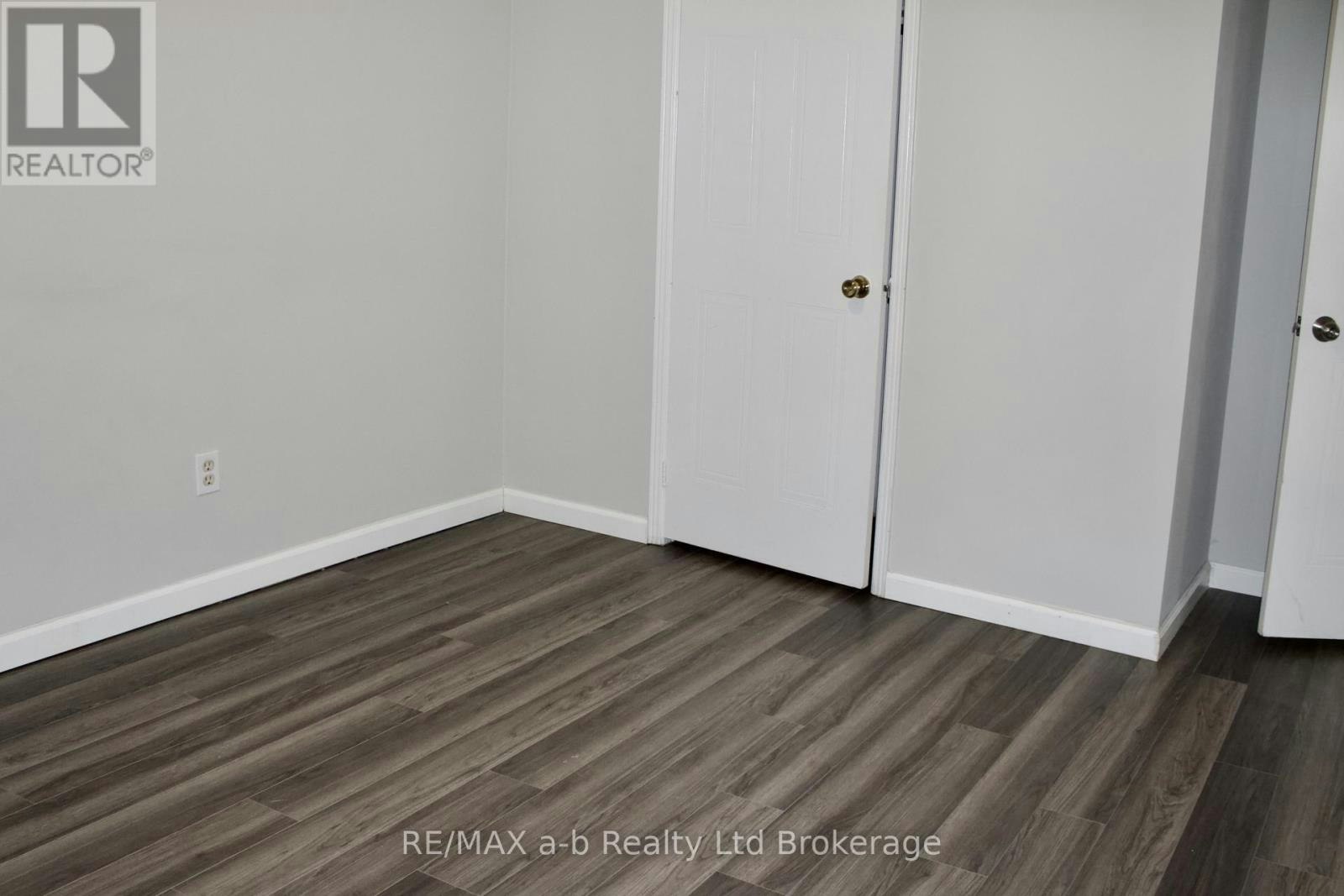 46-56 Hiawatha Road, Woodstock, ON, N4T 1P2 - 15