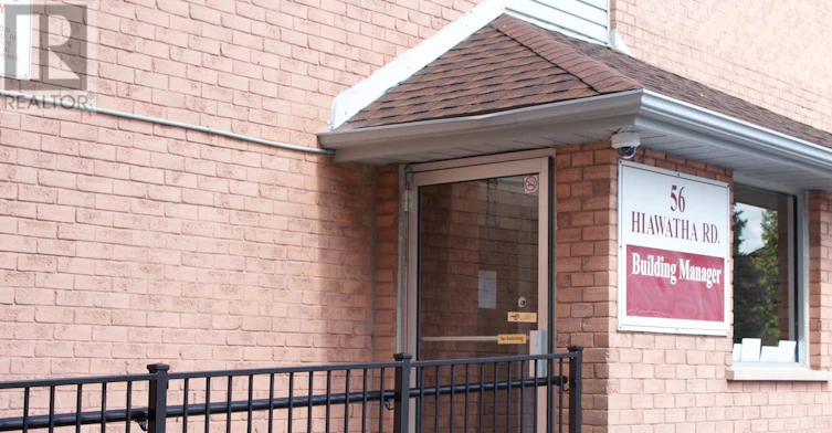 46-56 Hiawatha Road, Woodstock, ON, N4T 1P2 - 2