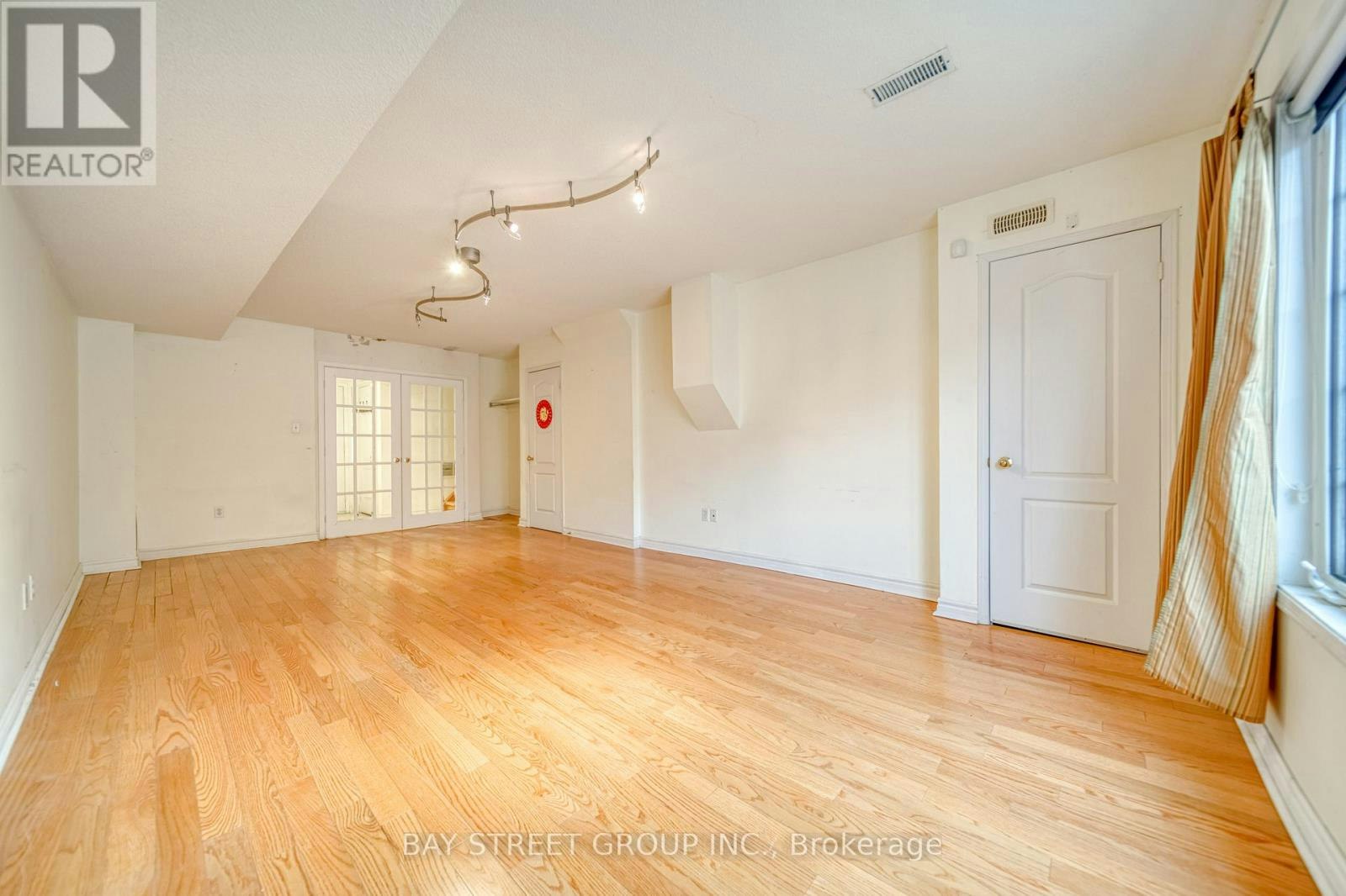 27 Orchid Road, Markham, ON, L3T 7T7 - 28