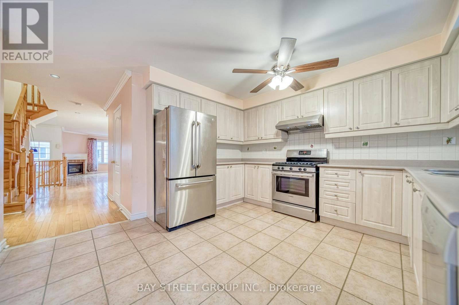27 Orchid Road, Markham, ON, L3T 7T7 - 9