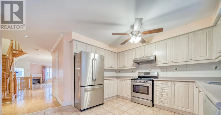 27 Orchid Road, Markham, ON, L3T 7T7 - 9
