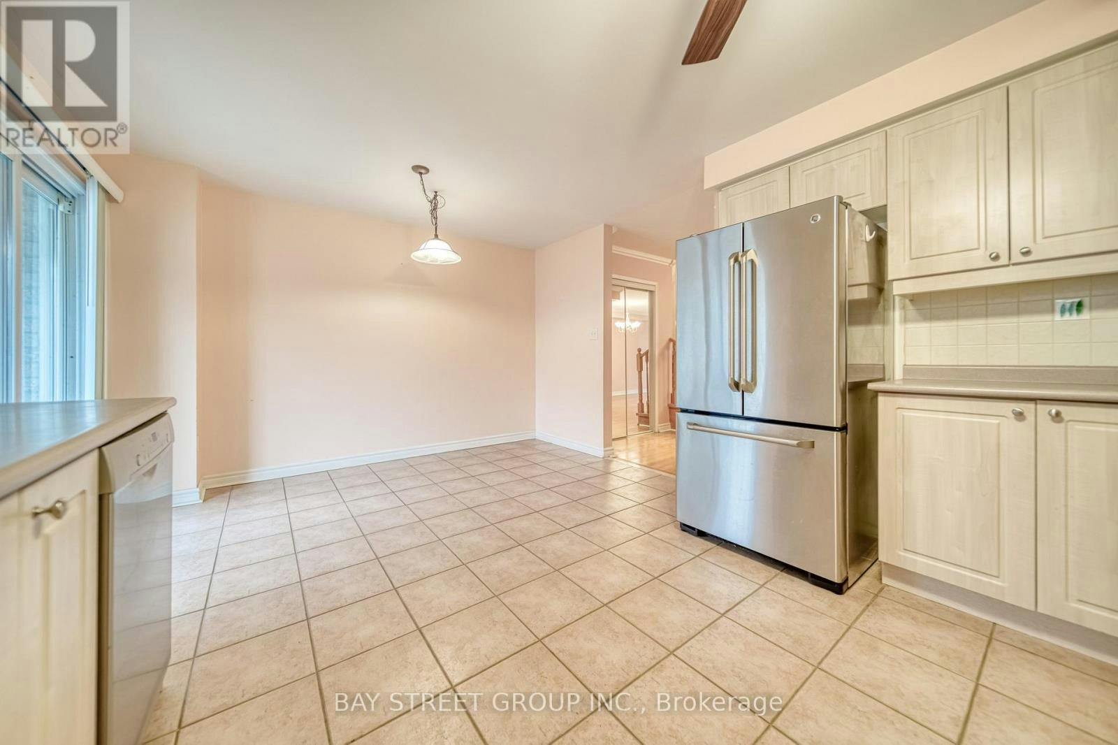 27 Orchid Road, Markham, ON, L3T 7T7 - 12