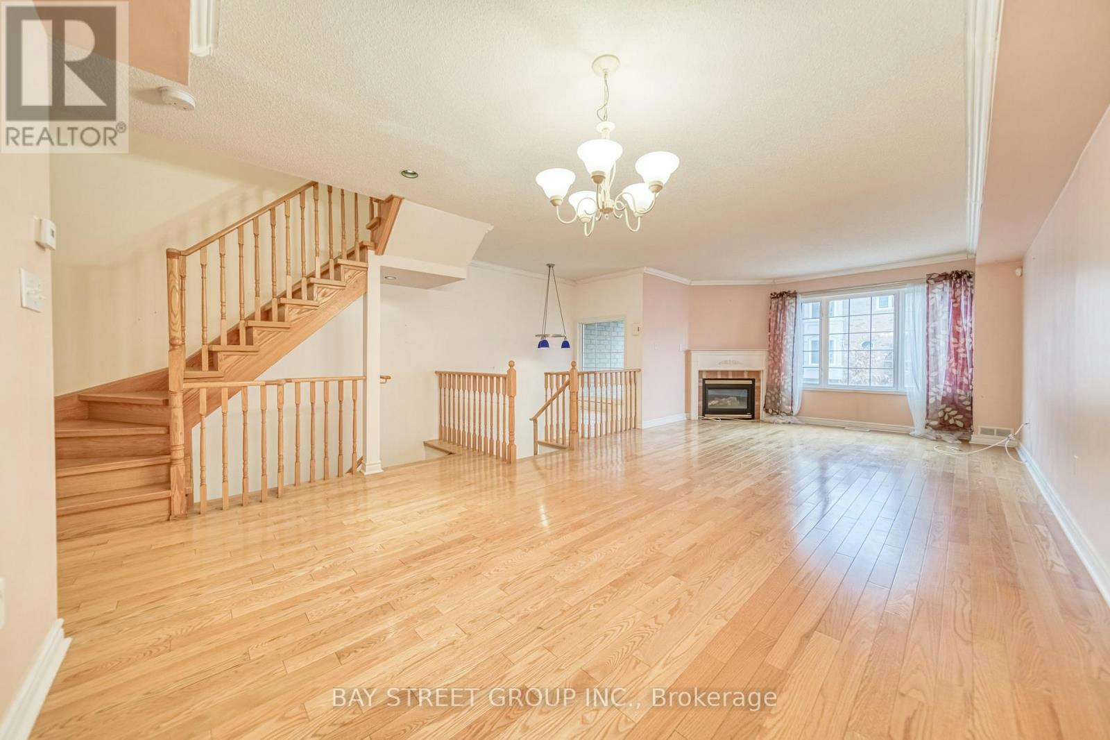 27 Orchid Road, Markham, ON, L3T 7T7 - 5