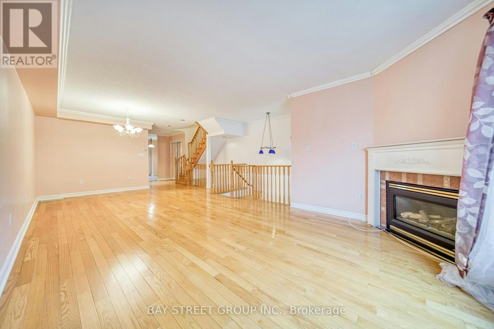 27 Orchid Road, Markham, ON, L3T 7T7 - 4