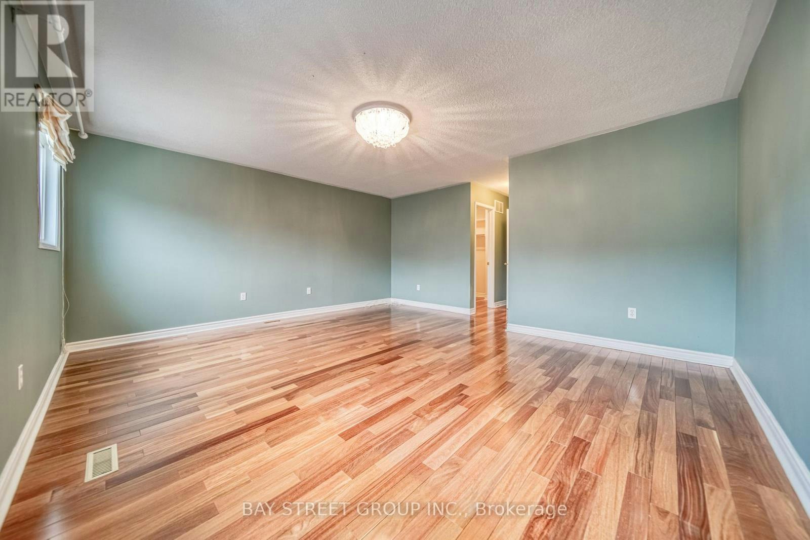 27 Orchid Road, Markham, ON, L3T 7T7 - 19